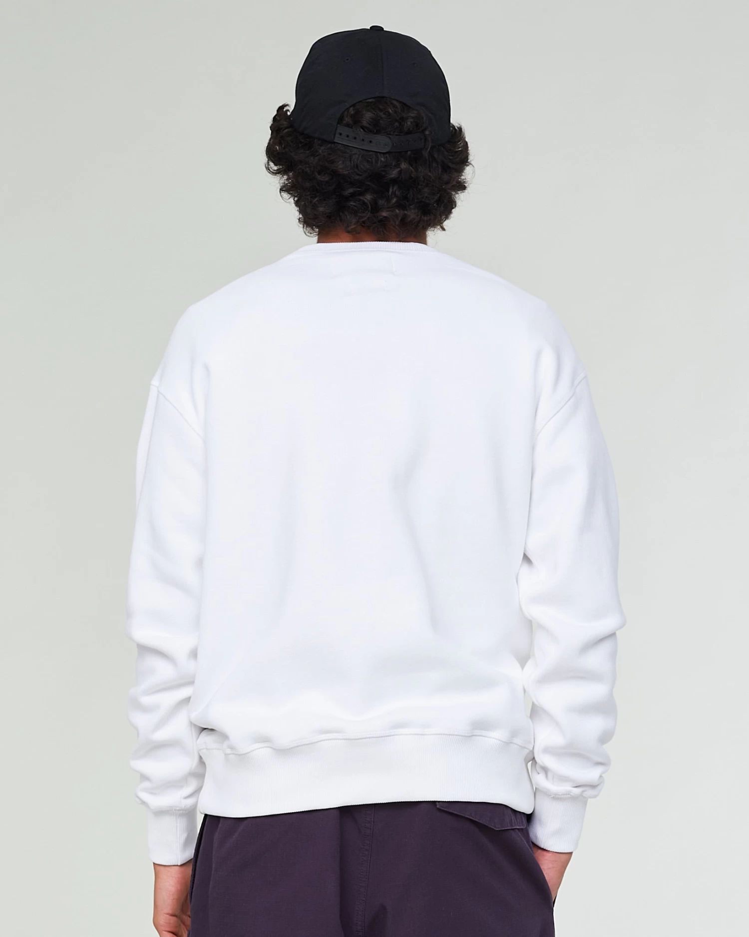 Max Sweater Realm Basic Fleece White 4 Max Sweater Realm Basic Fleece White - Image 4